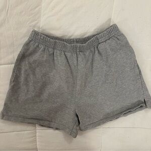 Brandy Melville Rosa Sweat Shorts